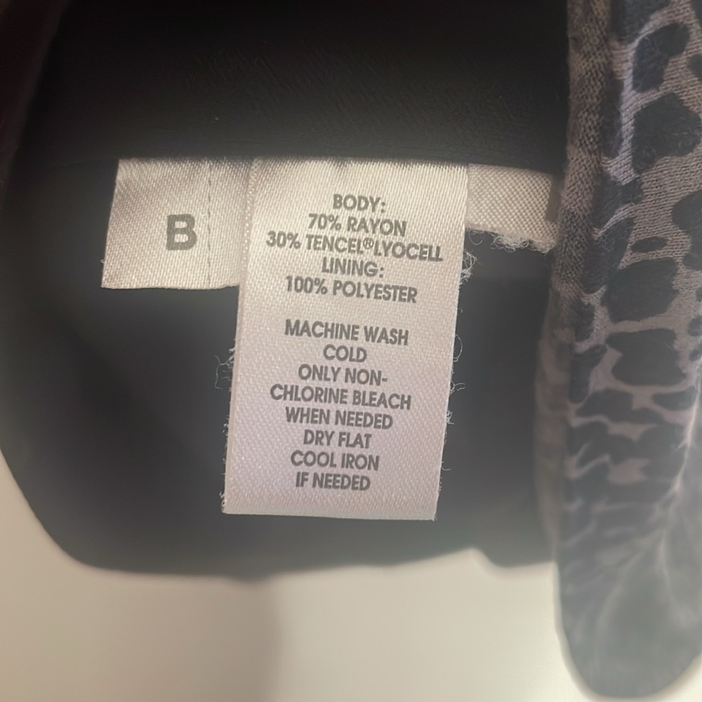 Loft petites medium dress​ - Picture 5 of 5